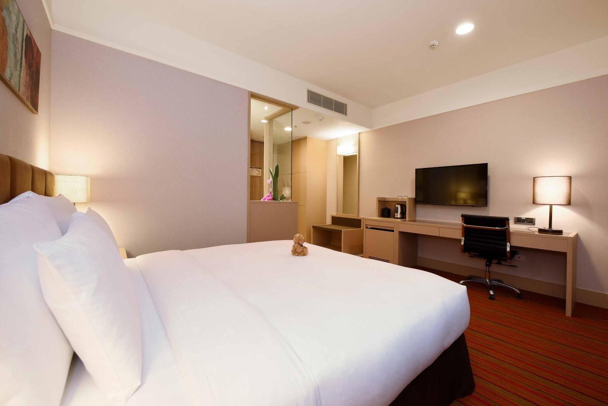Fullon Hotel Taoyuan Airport Access Mrt A8 Guishan Eksteriør bilde Deluxe Room